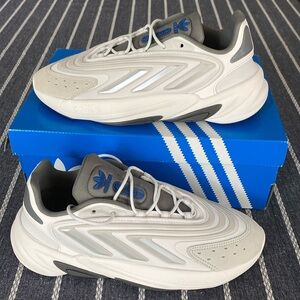 Adidas ozelia mens white and gray US 8.5